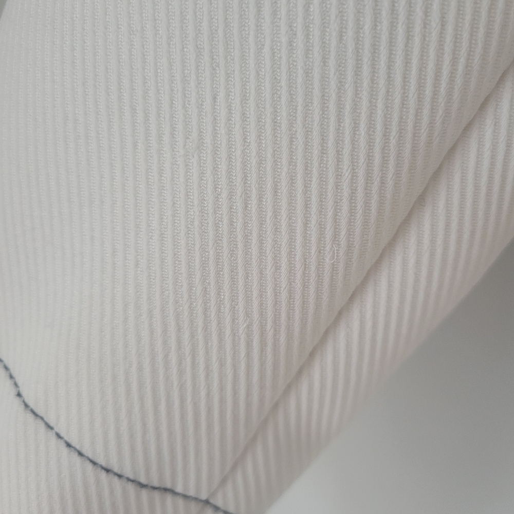 SOLD! TOPSHOP White Coat with Bold Black Stiching and Raw Unfinished Edge - Picture 3 of 16
